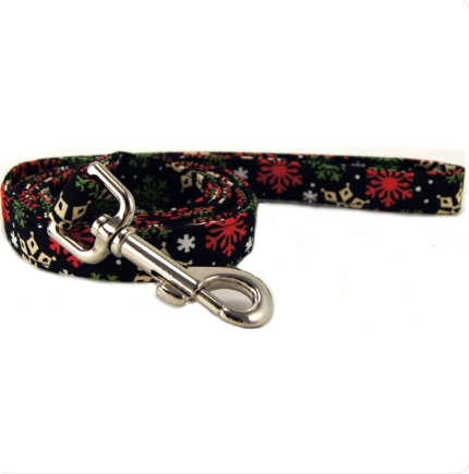 PEPPERMINT SNOWFLAKES DOG LEASH